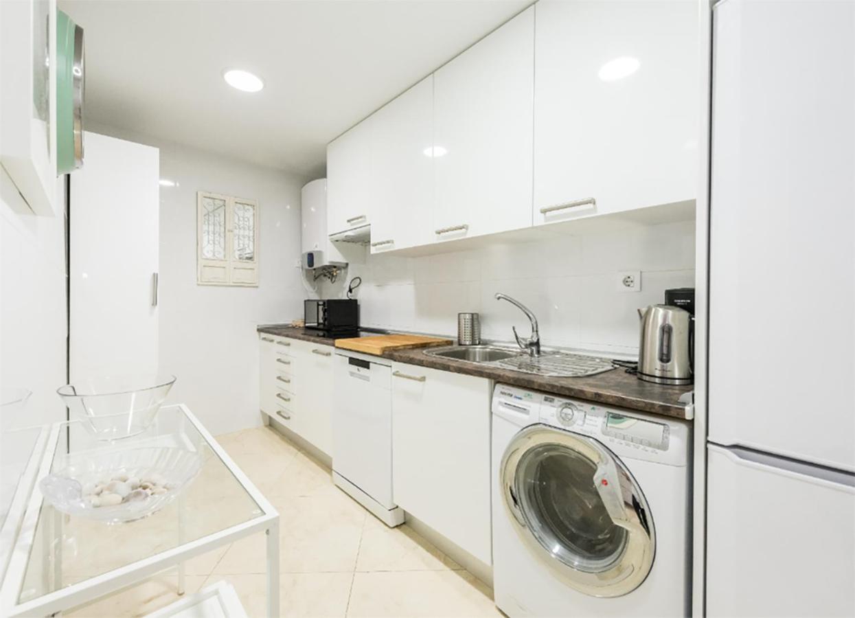 Boutique Apartments In The Heart Of Madrid Exterior foto